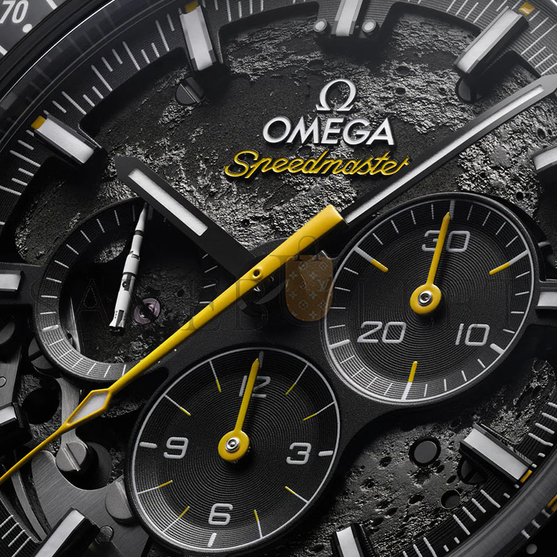 0me*ga speedmasterdark side of the moon 44.25 mm 310.92.44.50.01.001